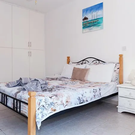 Apartman 1 Bedroom Pool View In Kapparis